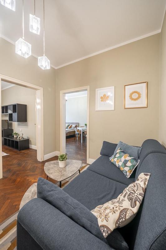 3 Bdr - Top Center Artistic Apartment - 115 M2 صوفيا المظهر الخارجي الصورة