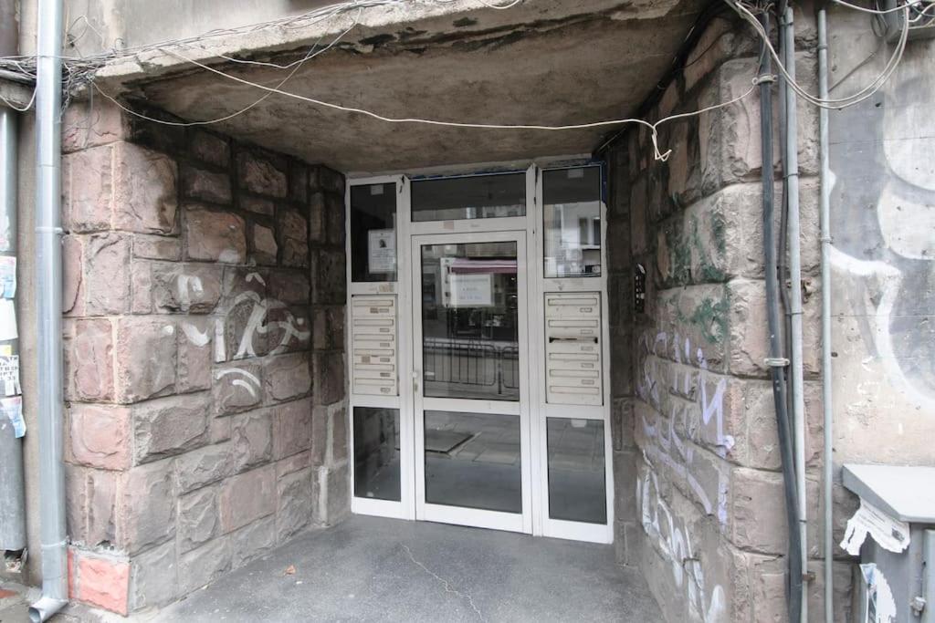 3 Bdr - Top Center Artistic Apartment - 115 M2 صوفيا المظهر الخارجي الصورة