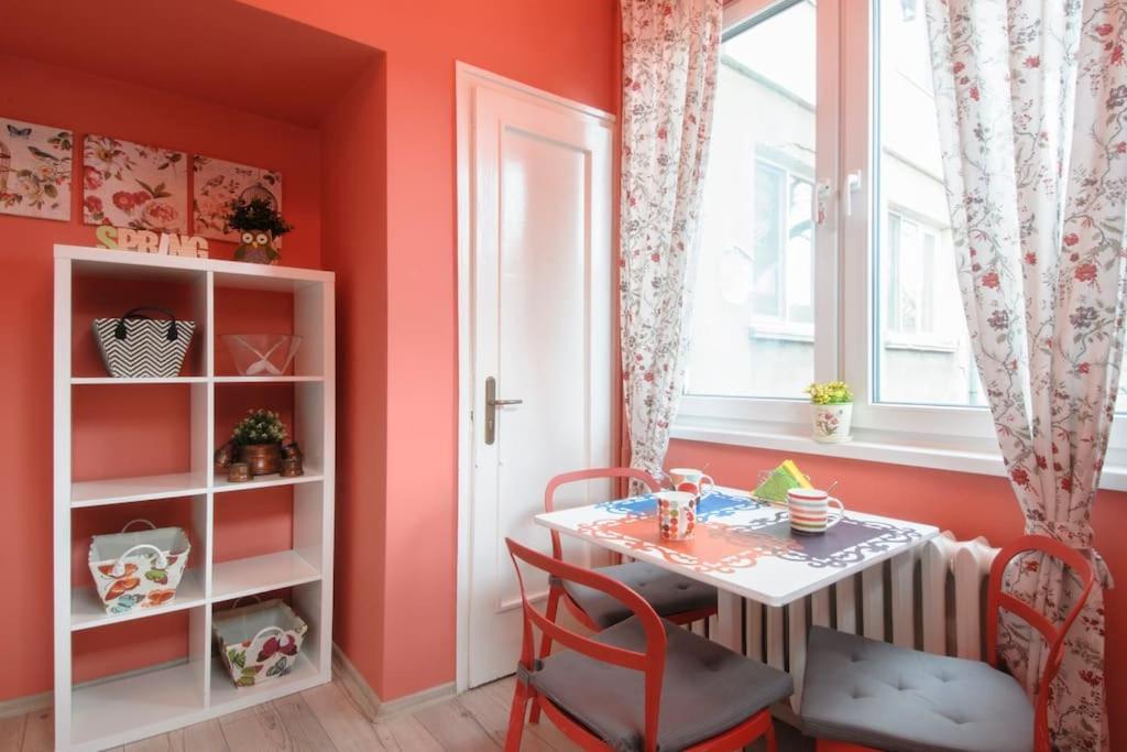 3 Bdr - Top Center Artistic Apartment - 115 M2 صوفيا المظهر الخارجي الصورة